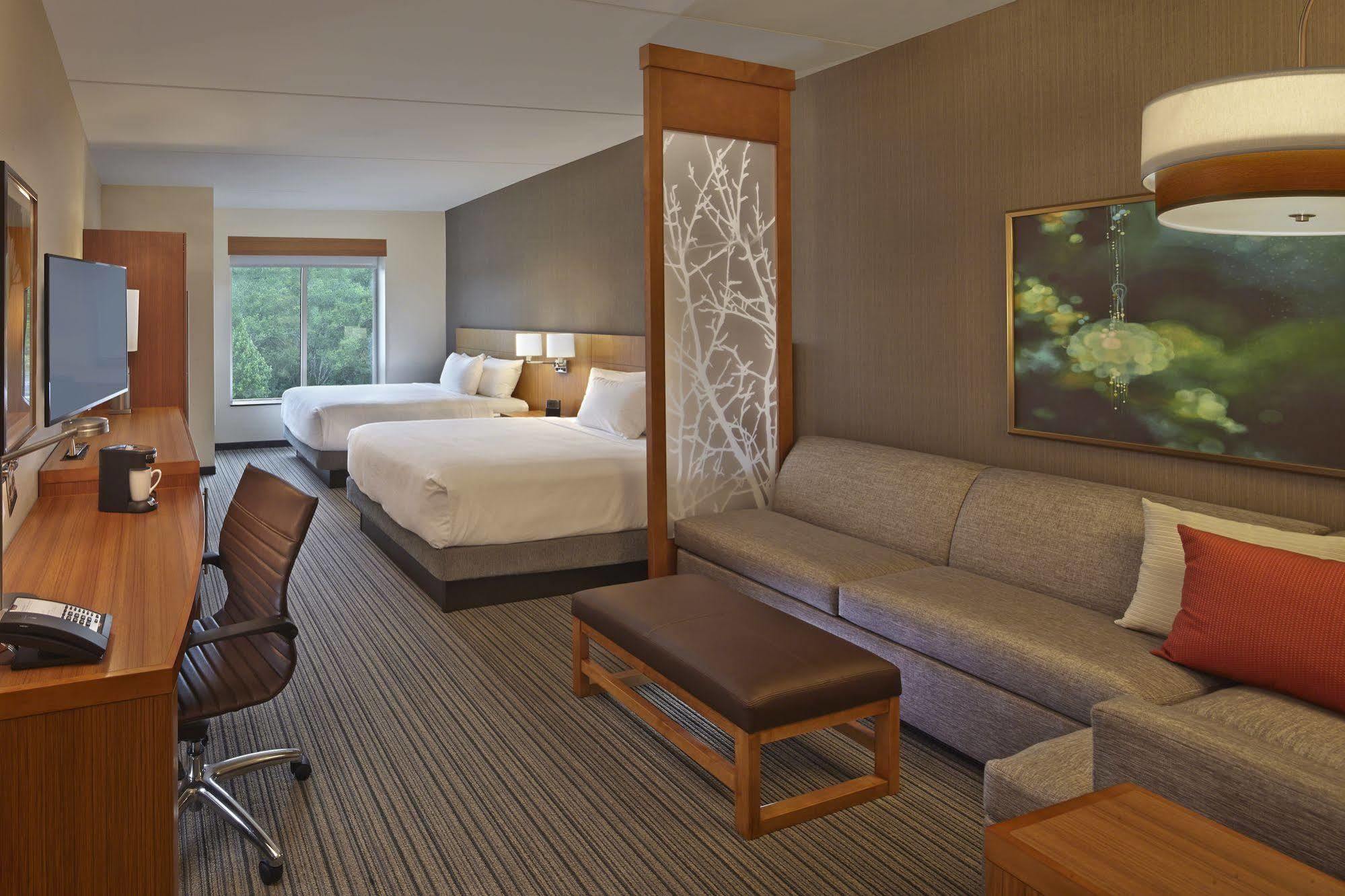 Hyatt Place Chapel Hill / Southern Village Exteriör bild